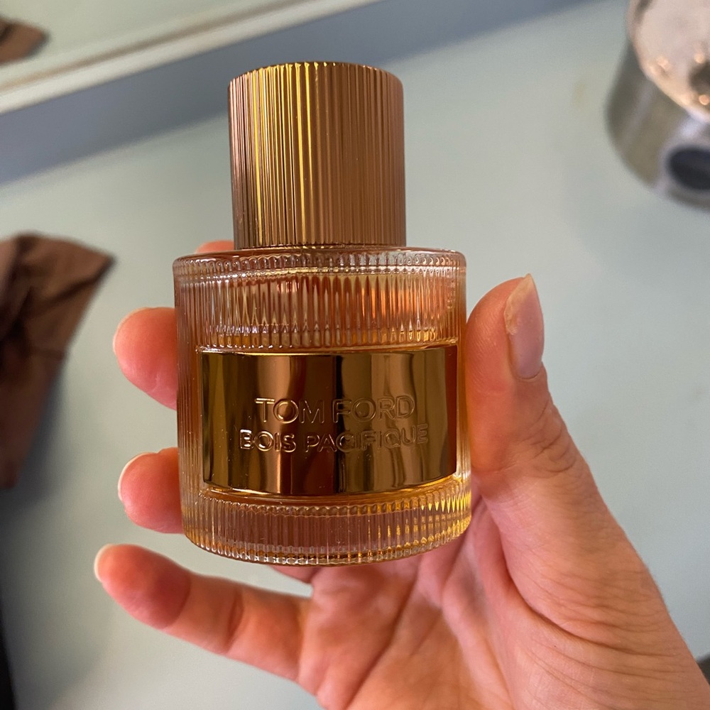 Tom ford bois pacifique perfume never used